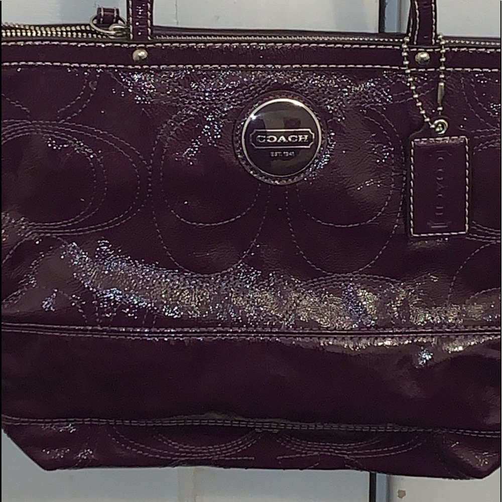 Coach patent leather shoulder bag
